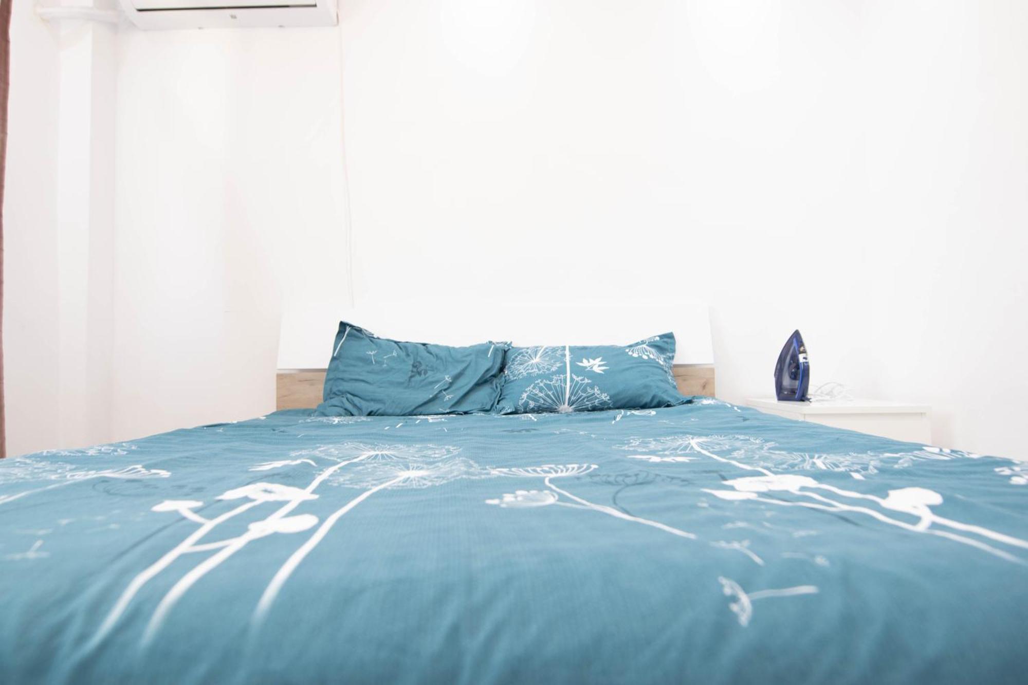 Apartament Near The Park Two Rooms Bükreş Dış mekan fotoğraf