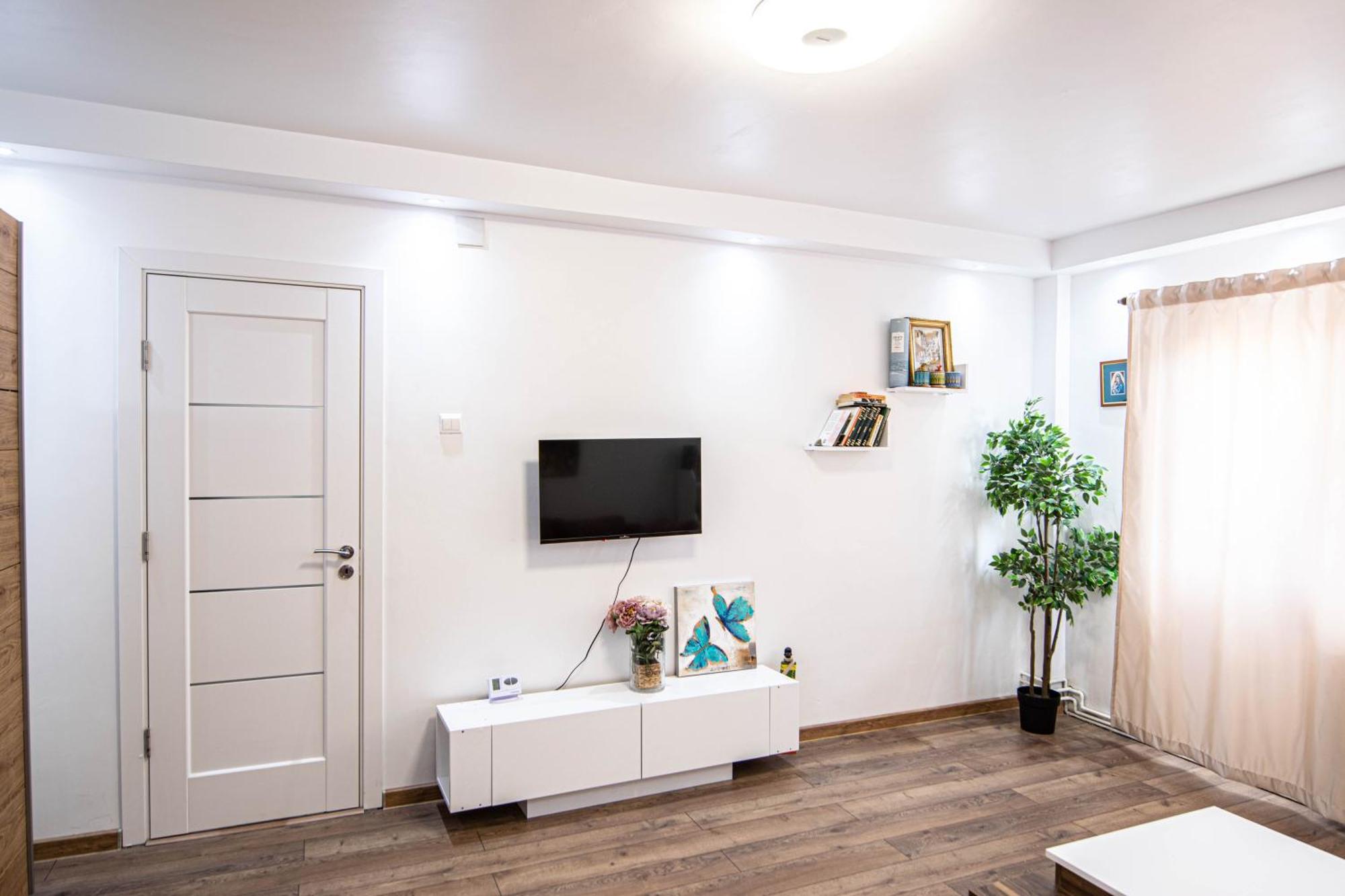 Apartament Near The Park Two Rooms Bükreş Dış mekan fotoğraf